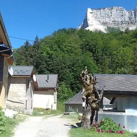 Villa Le Loft Des Pins, Chartreuse Entremont-le-Vieux Exterior foto