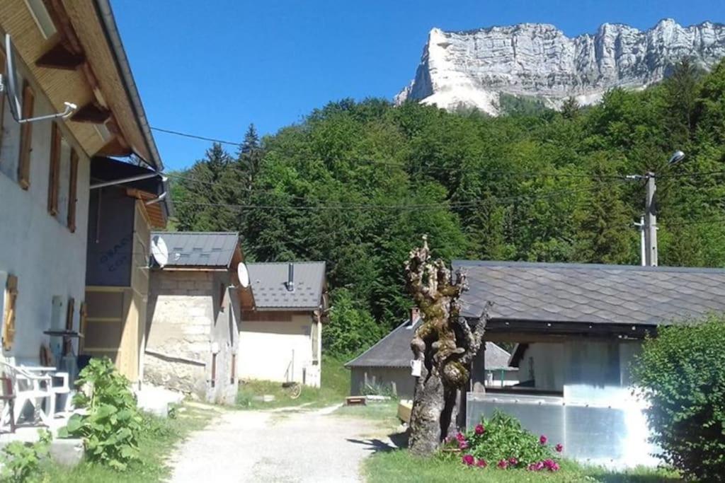 Le Loft Des Pins, Chartreuse Ferienhaus *