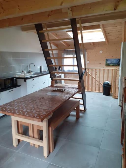 Le Loft Des Pins, Chartreuse *
