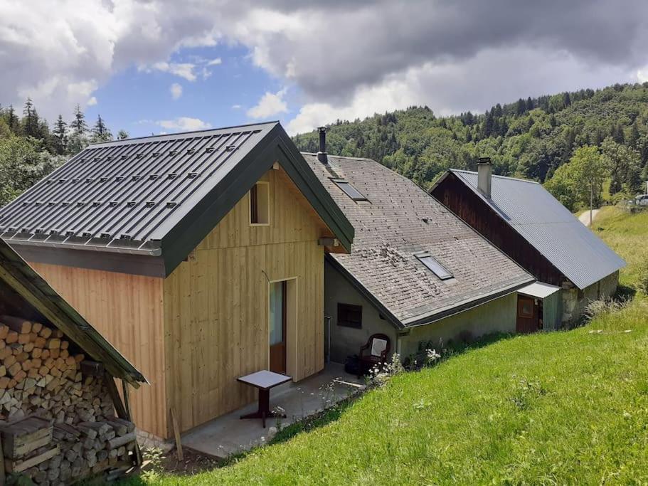 Le Loft Des Pins, Chartreuse Ferienhaus